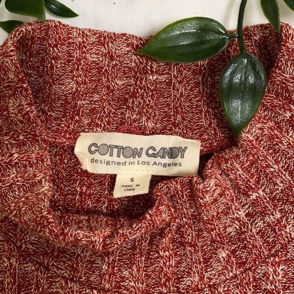 Cropped dark coral boho Cotton Candy top - Picture 2 of 3